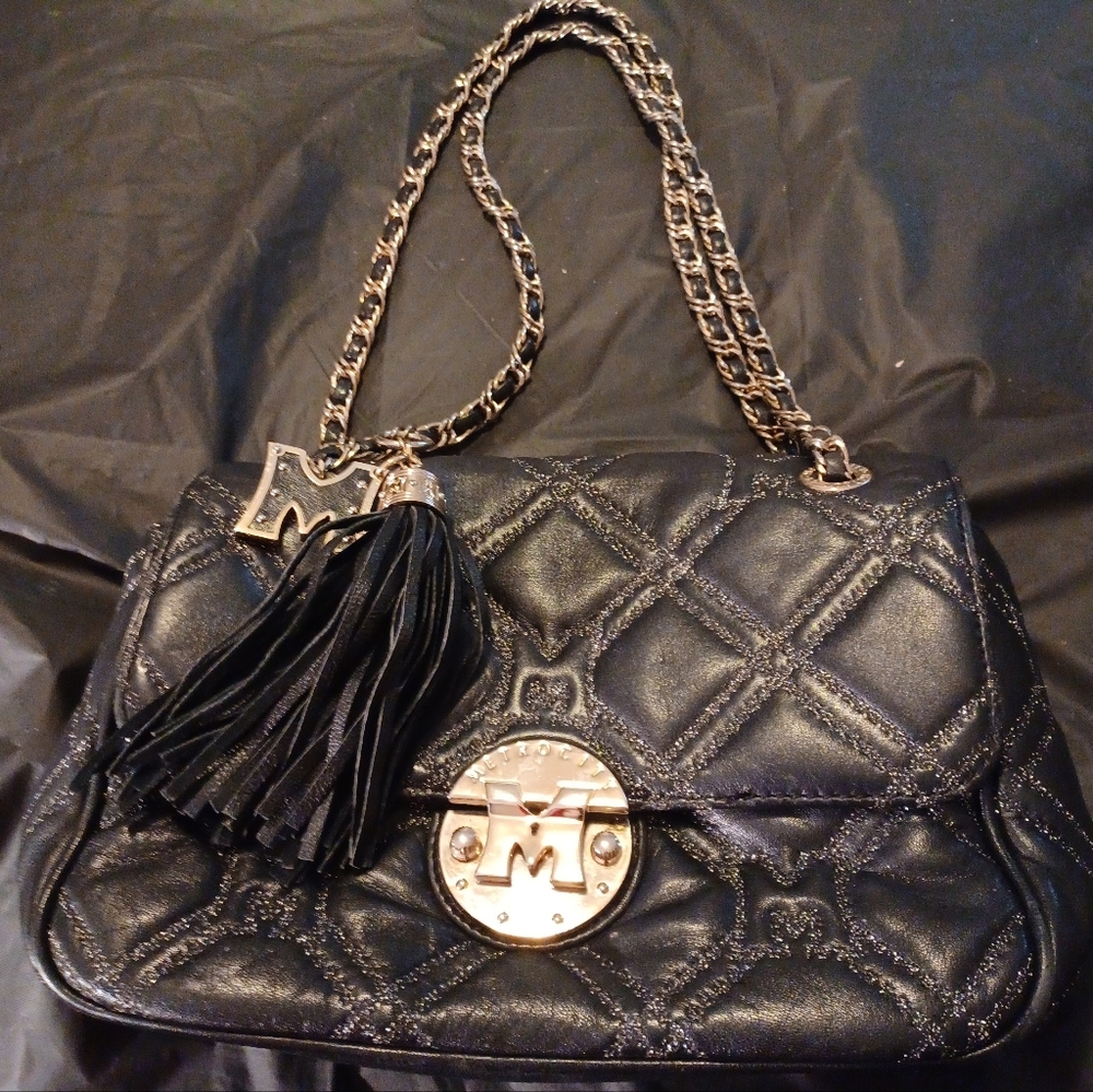 Metro City Black Quilted Genuine Leather Vintage Shoulder Bag with chain straps
